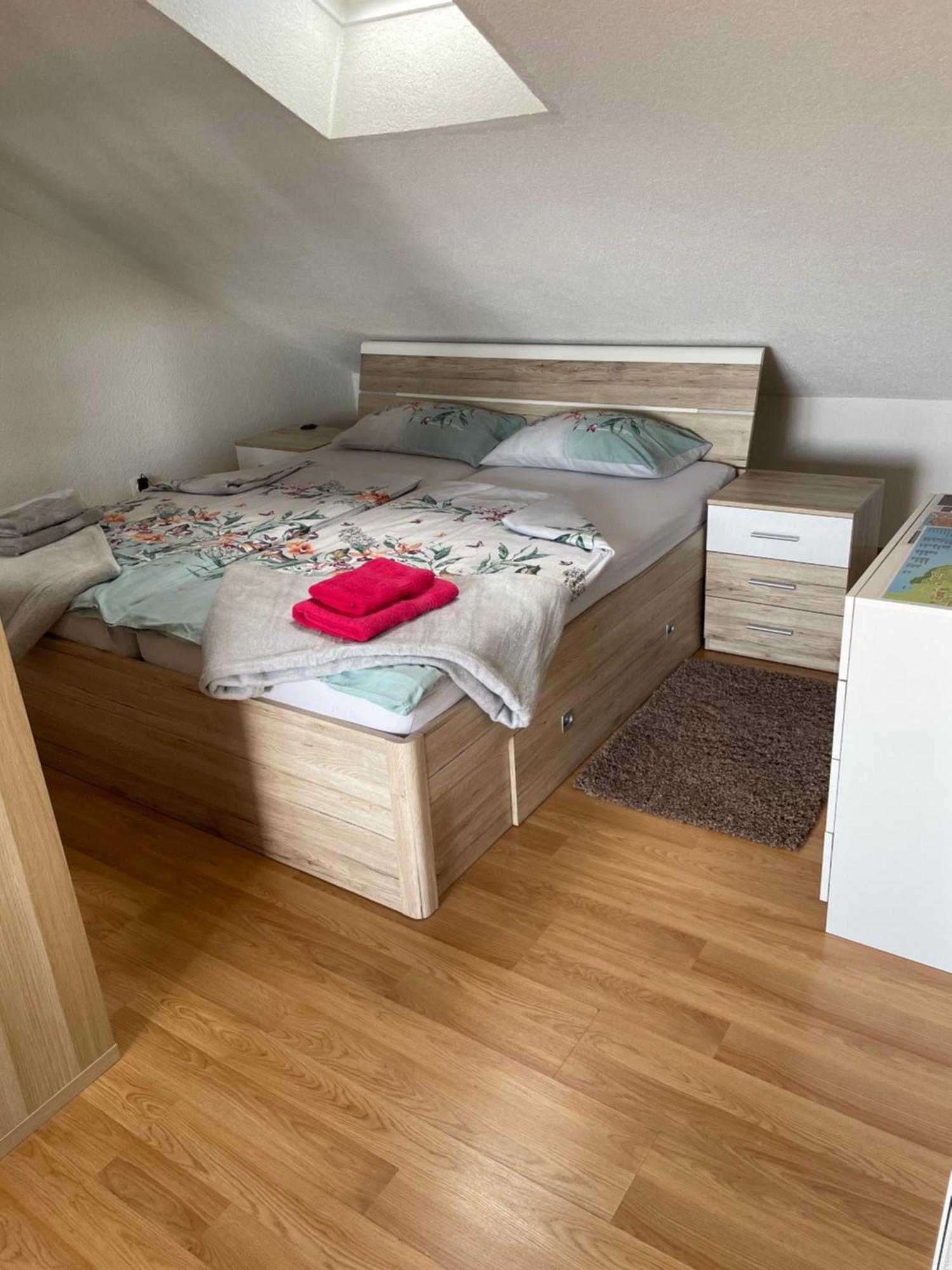 Casa Estancia Studio Apartment Njivice Exterior foto